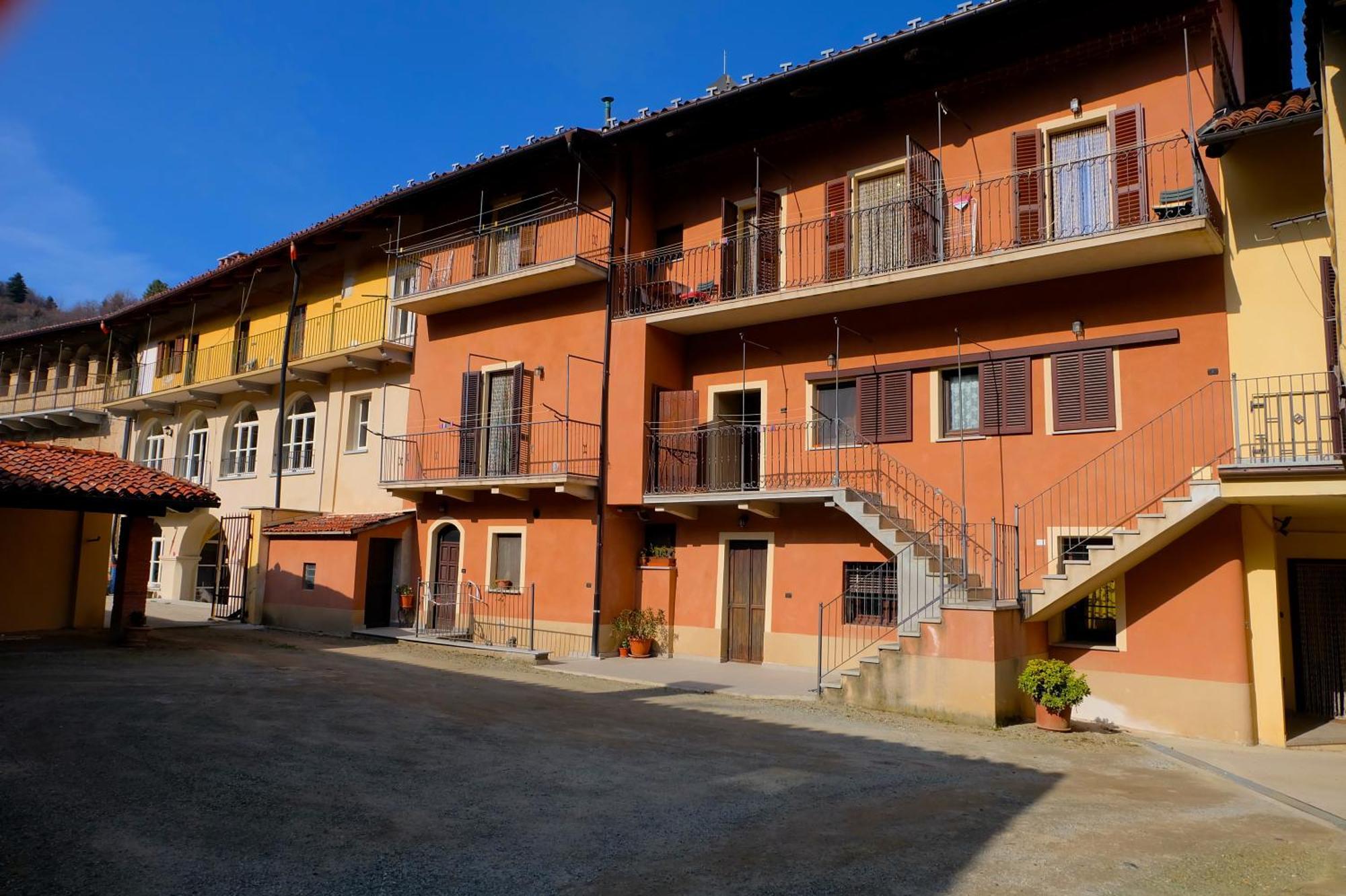 La Ghiacciaia Aparthotel Verzuolo Buitenkant foto