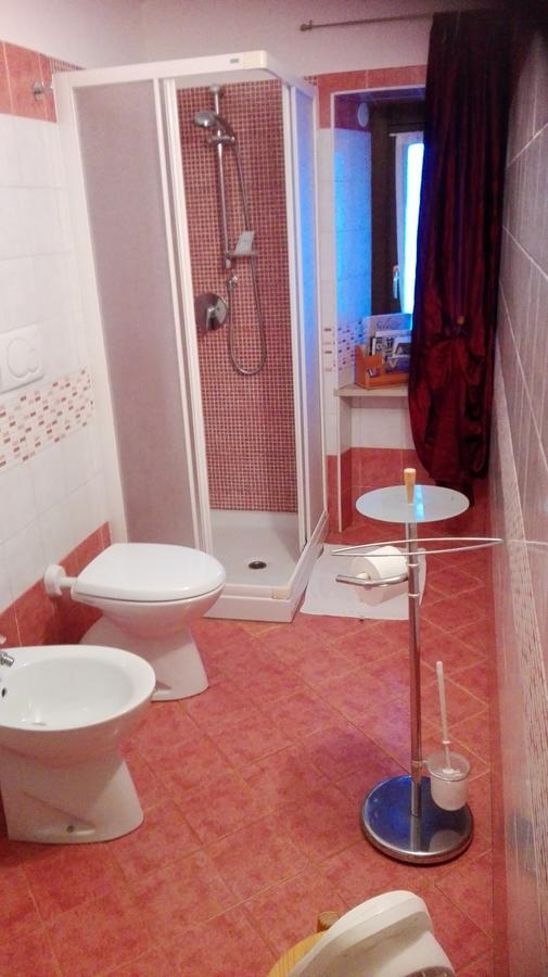 La Ghiacciaia Aparthotel Verzuolo Kamer foto